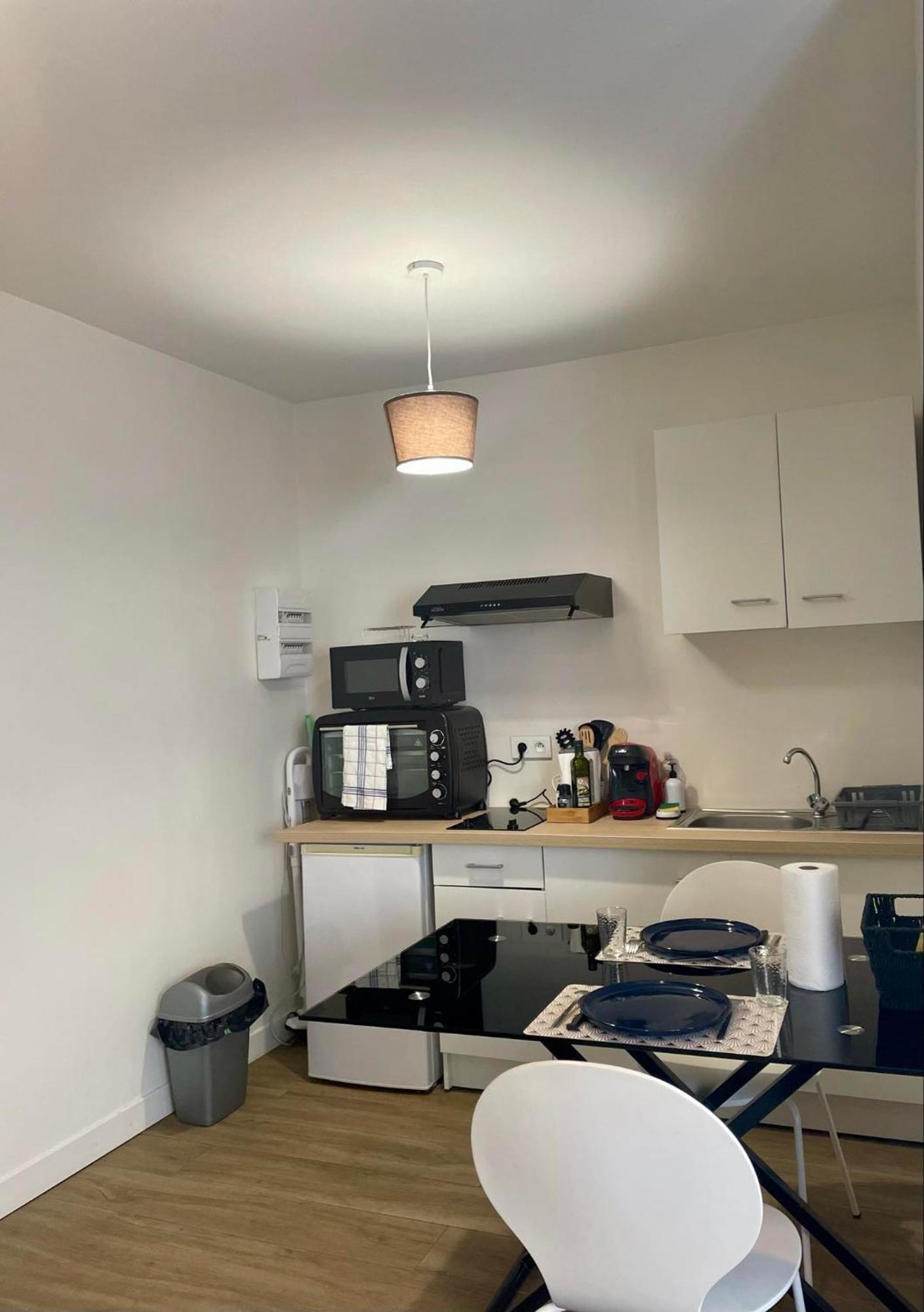 Appartement Cosy Proche Gare Angers Exterior photo
